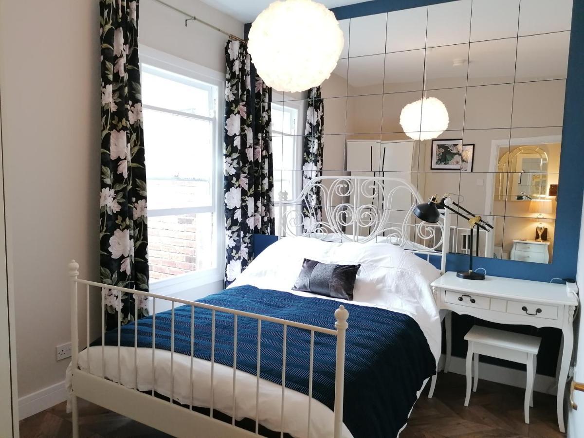 Queens Quarter Holiday Homes (Adults Only) Belfast Extérieur photo