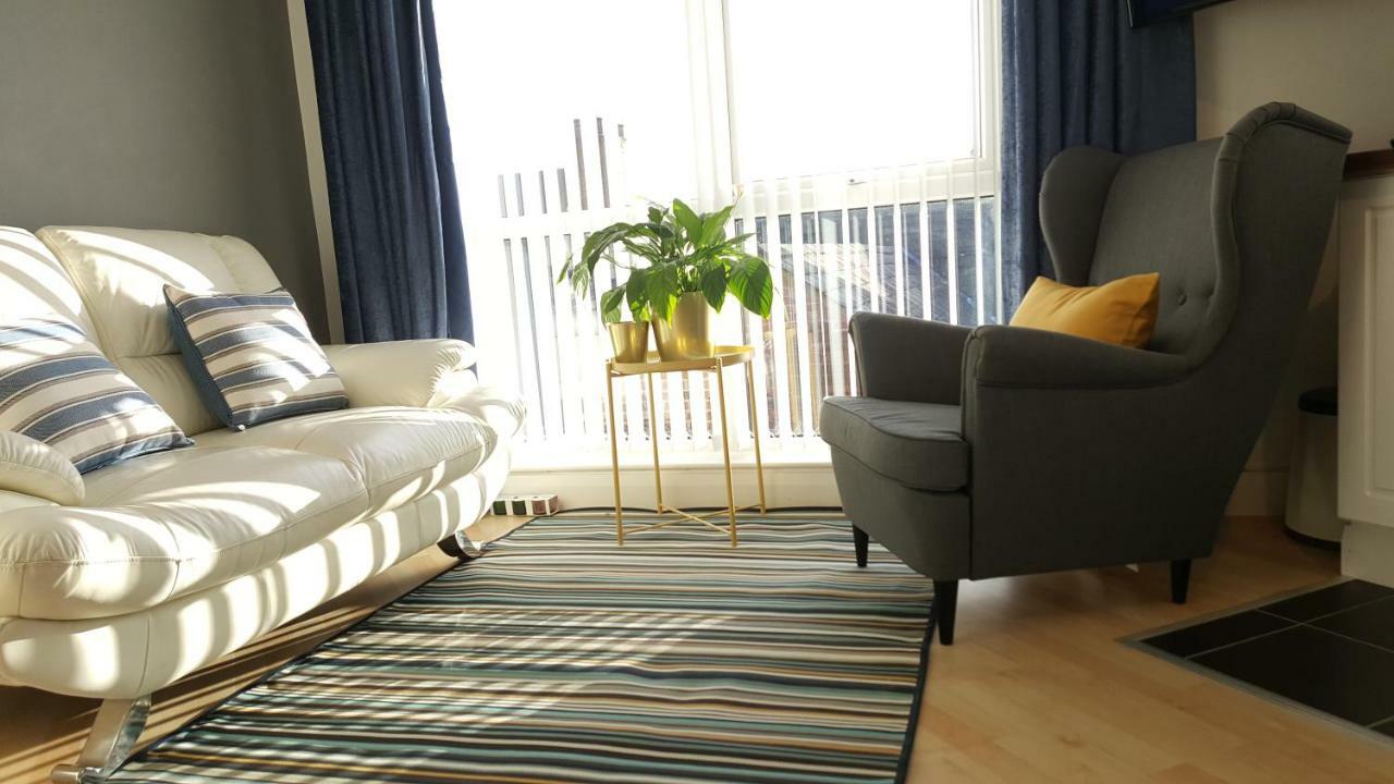 Queens Quarter Holiday Homes (Adults Only) Belfast Extérieur photo