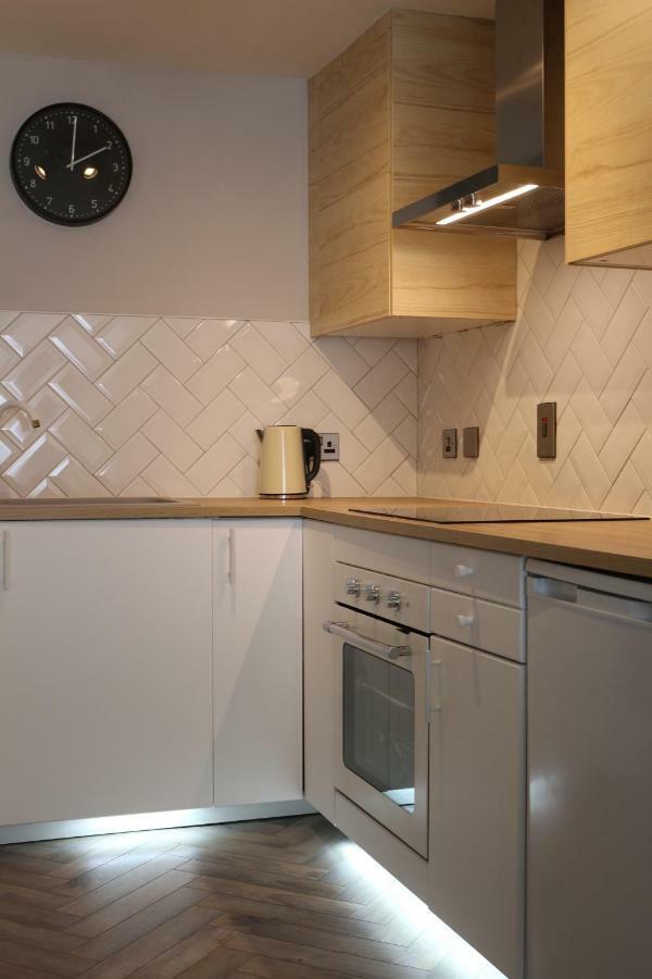 Queens Quarter Holiday Homes (Adults Only) Belfast Extérieur photo