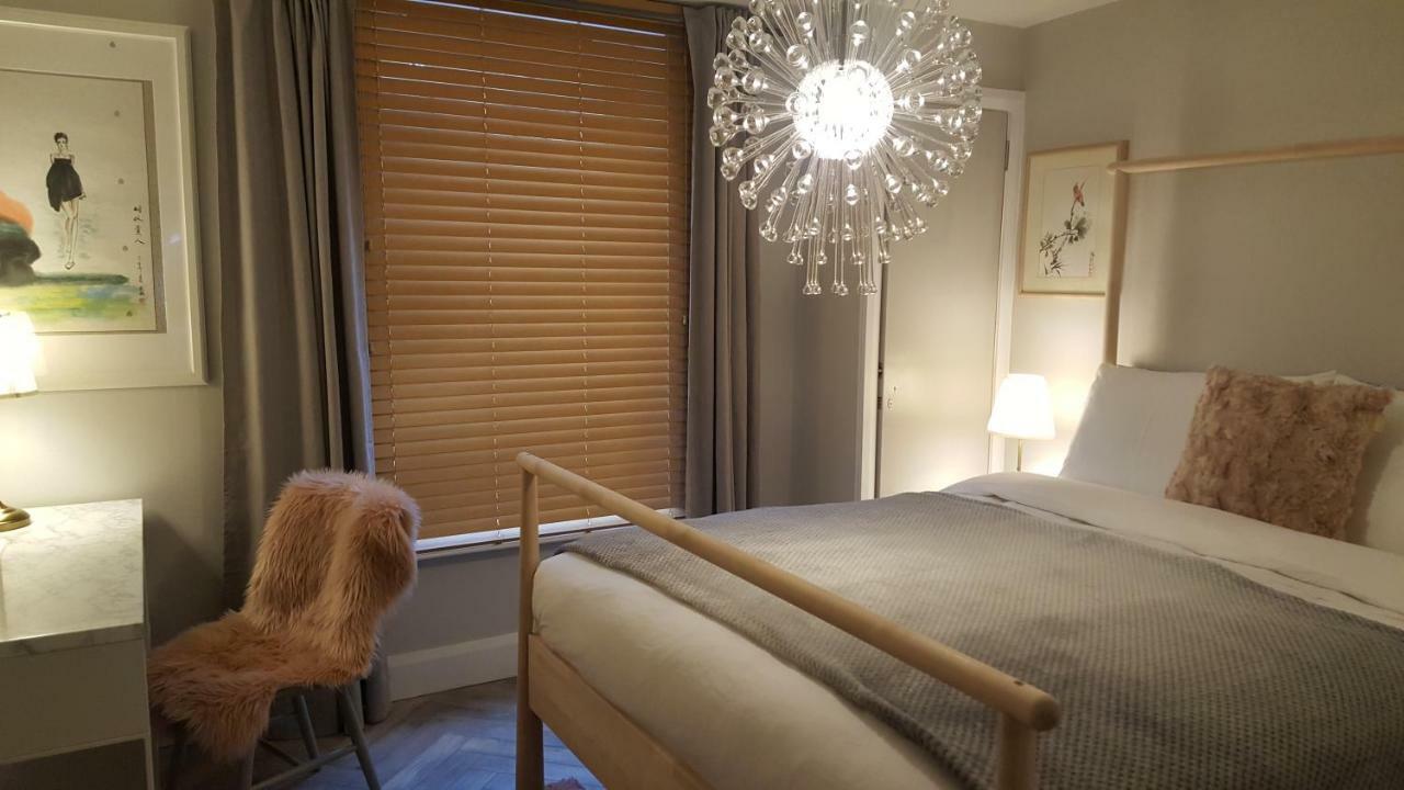 Queens Quarter Holiday Homes (Adults Only) Belfast Extérieur photo